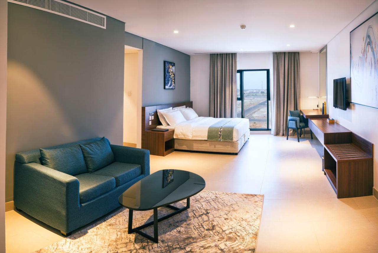 Boulevard Hotel Oman Seeb Exterior photo